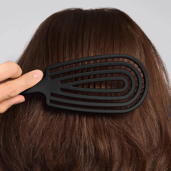 Detangling Flexi Brush - Black KITSCH Cleanse Face &amp; Body Bar