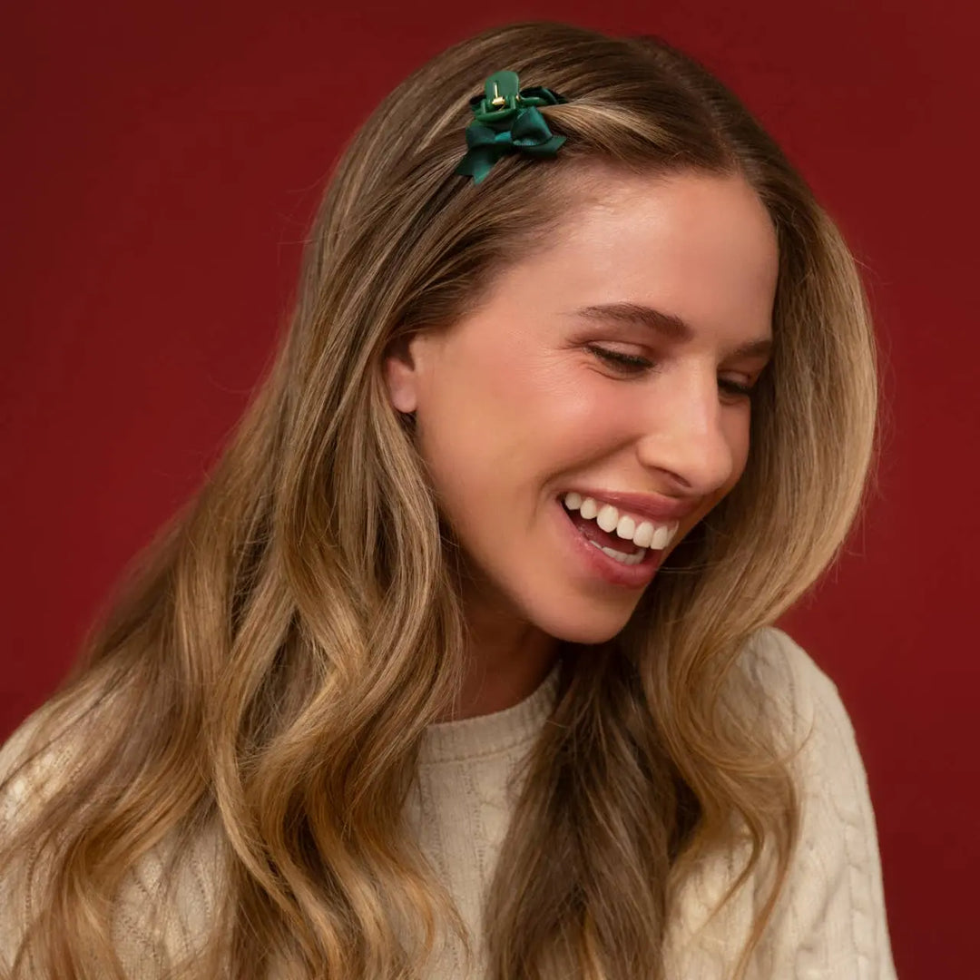 Kitsch Mini Claw Clips Holiday close-up