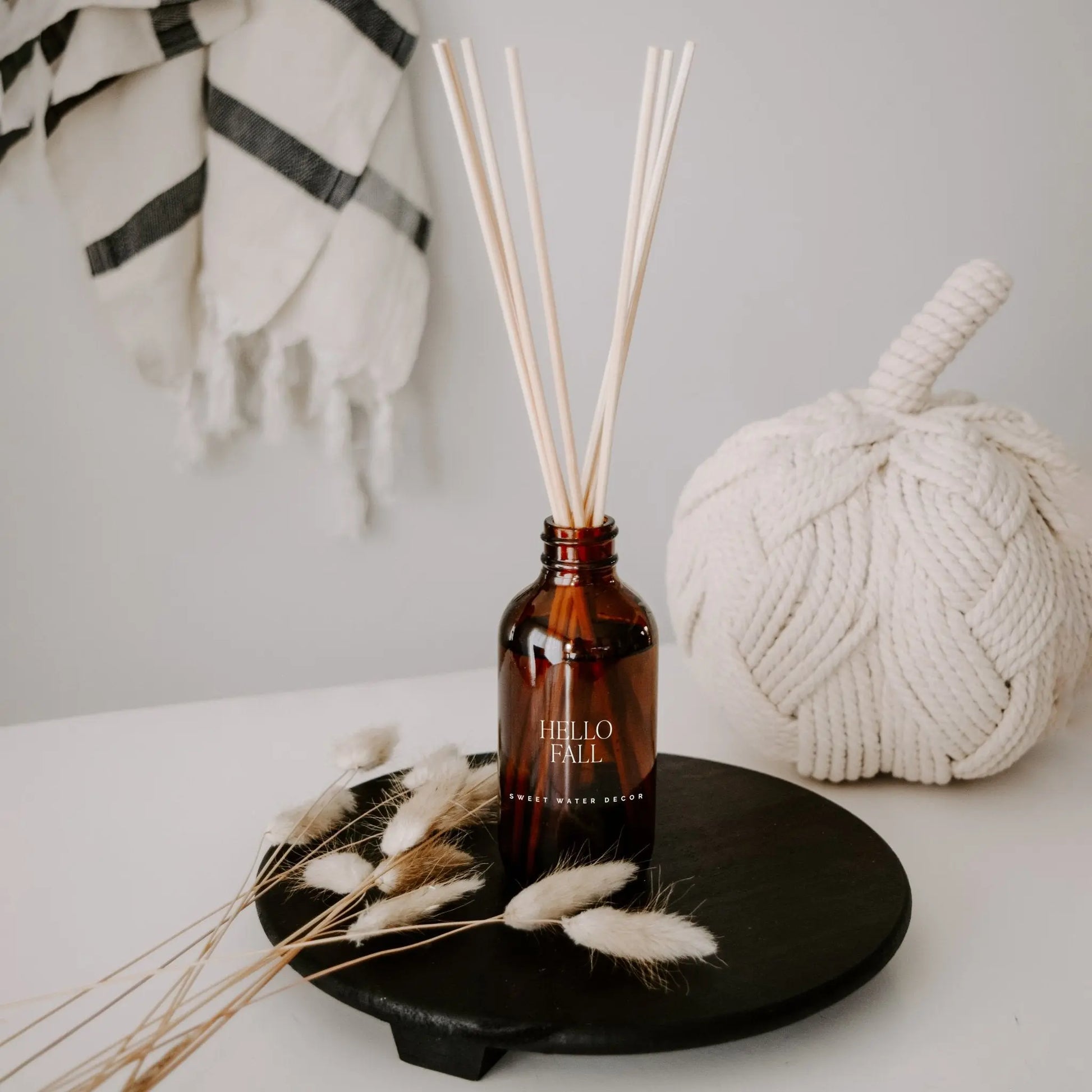 Hello Fall Amber Reed Diffuser Sweet Water Decor